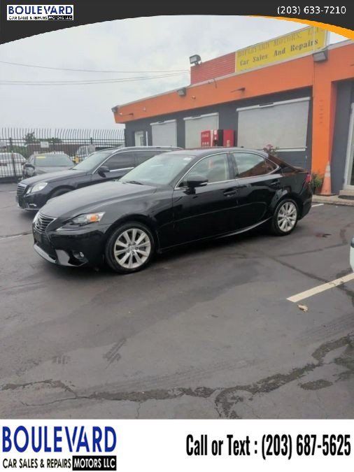 Used 2016 Lexus IS 200t RWD image 4
