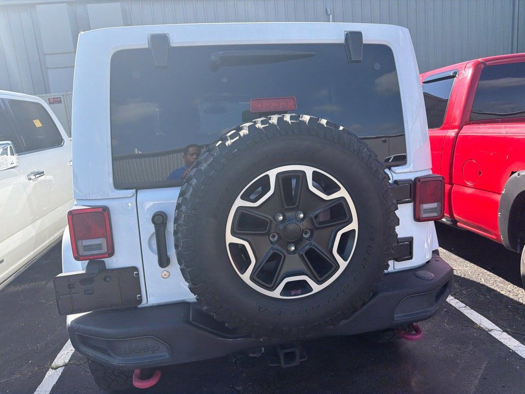 Used 2014 Jeep Wrangler Unlimited Rubicon AWD/4WD image 6