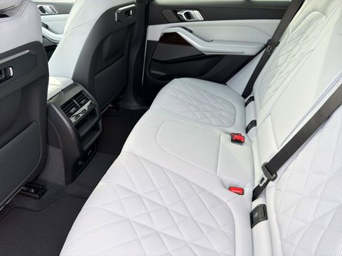 New 2026 BMW X5 xDrive40i w/ Premium Package AWD/4WD image 27