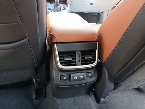 Used 2021 Subaru Legacy Touring XT AWD/4WD image 18