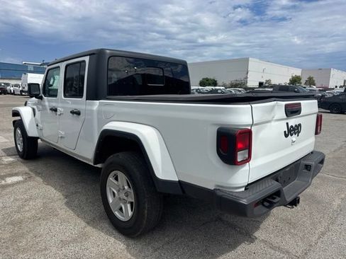 Used 2022 Jeep Gladiator Sport AWD/4WD image 7