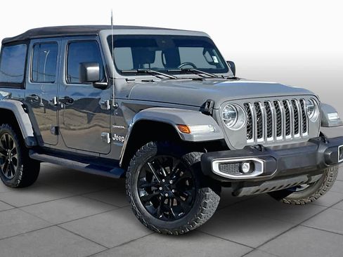 Used 2021 Jeep Wrangler Unlimited Sahara w/ Safety Group image 2