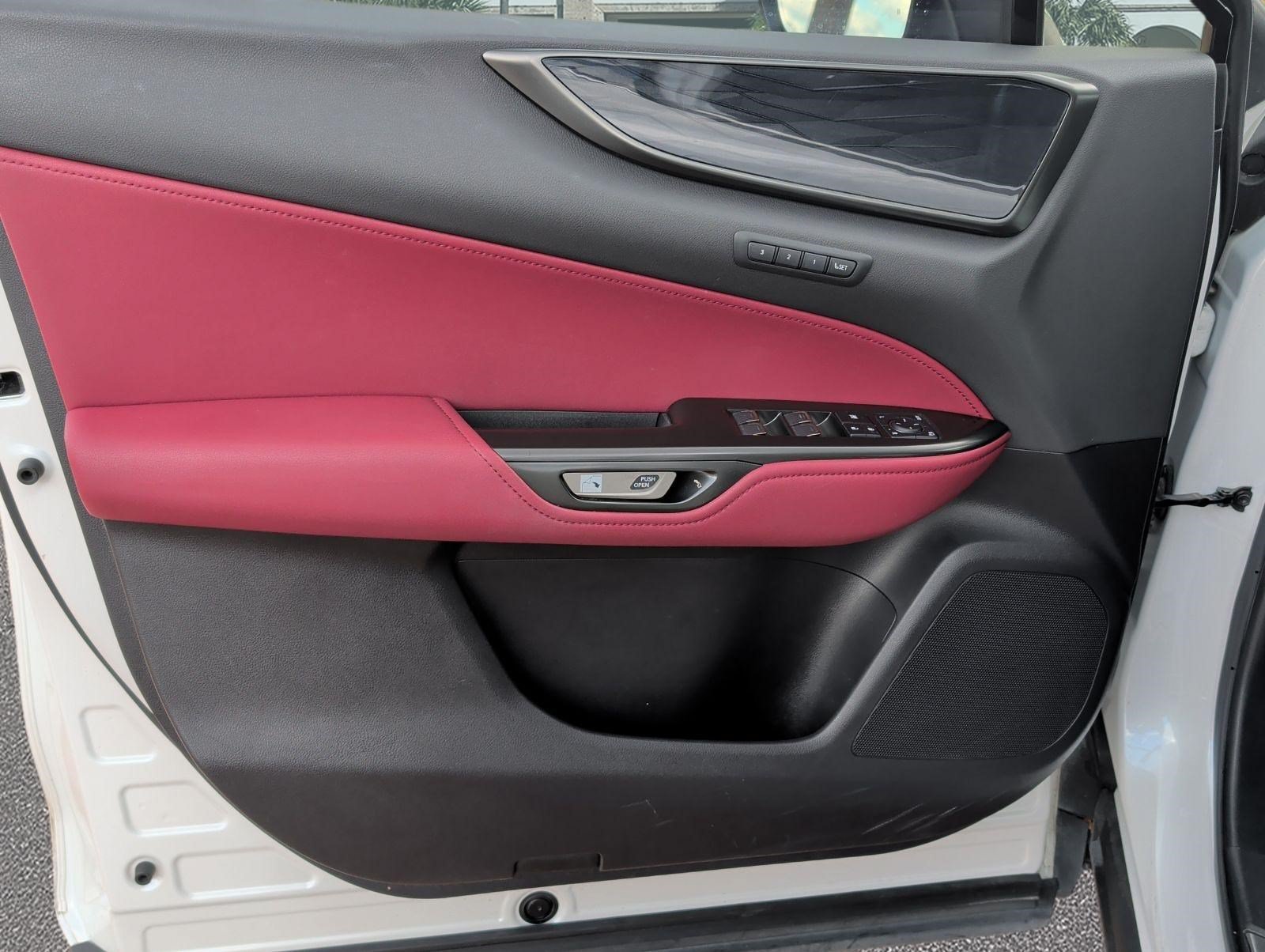 Certified 2024 Lexus NX 350h AWD image 8