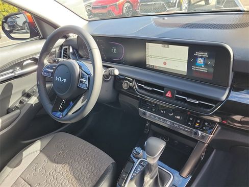 New 2026 Kia Seltos S image 8