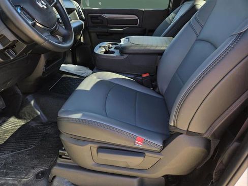 New 2026 RAM 5500 Tradesman AWD/4WD image 15