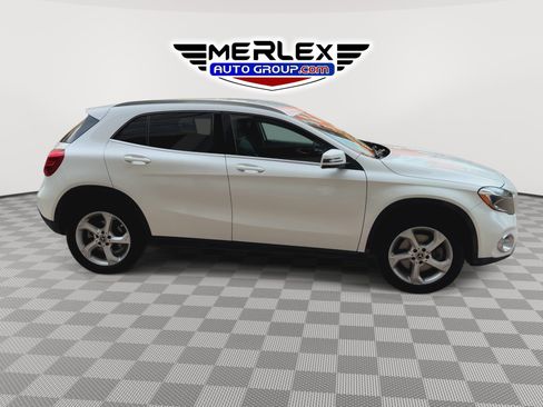 Used 2020 Mercedes-Benz GLA 250 4MATIC image 9