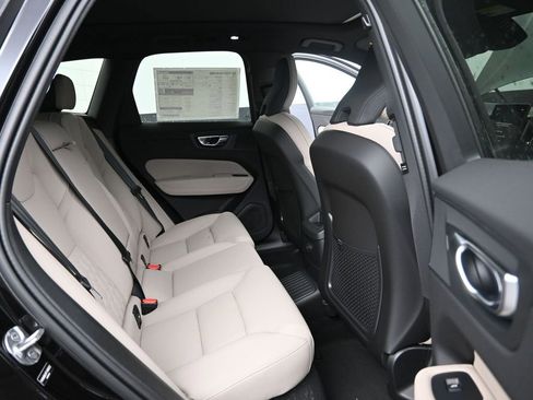 New 2026 Volvo XC60 T8 Core w/ Climate Package image 18