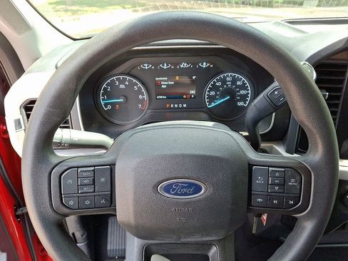 Used 2023 Ford F150 XLT image 19