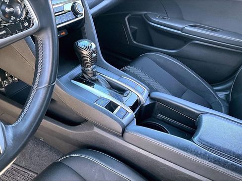Used 2020 Honda Civic Sport image 18