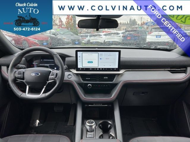 Certified 2025 Ford Explorer ST-Line w/ ST-Line Street Pack AWD/4WD image 18