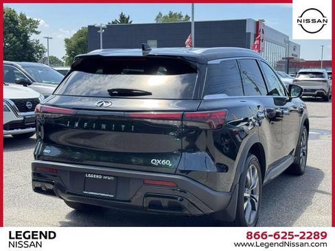 Used 2023 INFINITI QX60 Luxe AWD/4WD image 7