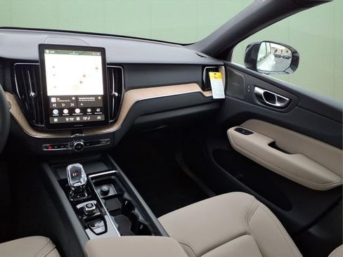 New 2026 Volvo XC60 B5 Plus w/ Protection Package Premier image 12
