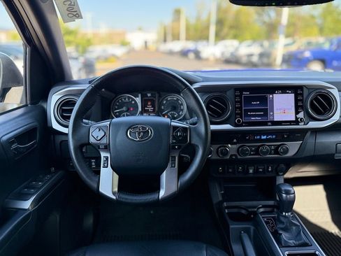 Certified 2023 Toyota Tacoma Limited AWD/4WD image 24