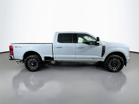 Used 2026 Ford F350 Platinum AWD/4WD image 5