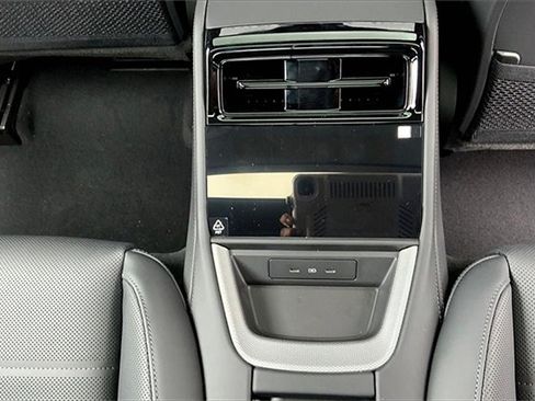 New 2025 Porsche Panamera 4 image 29