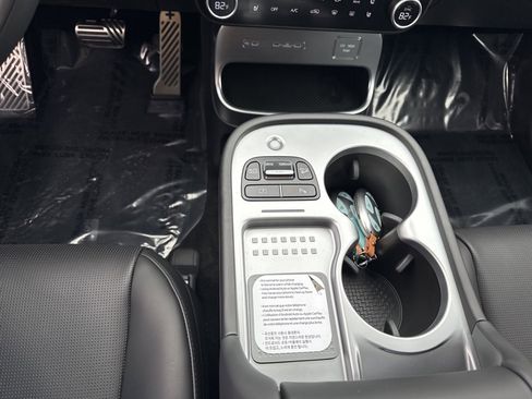 Used 2026 Hyundai Ioniq 9 Calligraphy image 28