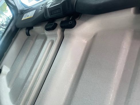Used 2024 Jeep Wrangler Unlimited w/ Convenience Group AWD/4WD image 19