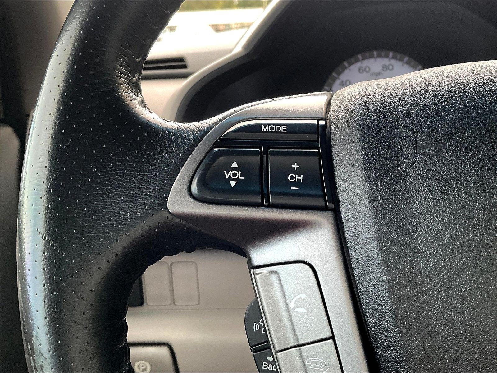 Used 2011 Honda Pilot EX-L image 11