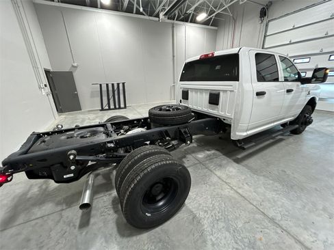 New 2026 RAM 3500 Tradesman image 6
