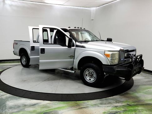 Used 2015 Ford F250 XLT w/ XLT Value Package image 10