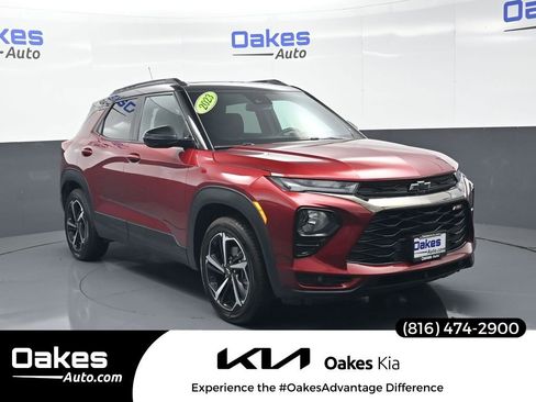 Used 2023 Chevrolet TrailBlazer RS w/ Sun and Liftgate Package image 1