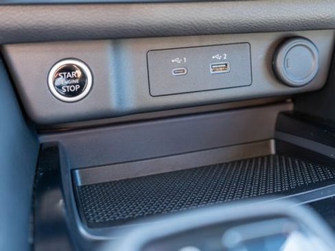 Used 2023 Nissan Rogue SL w/ SL Premium Package image 31