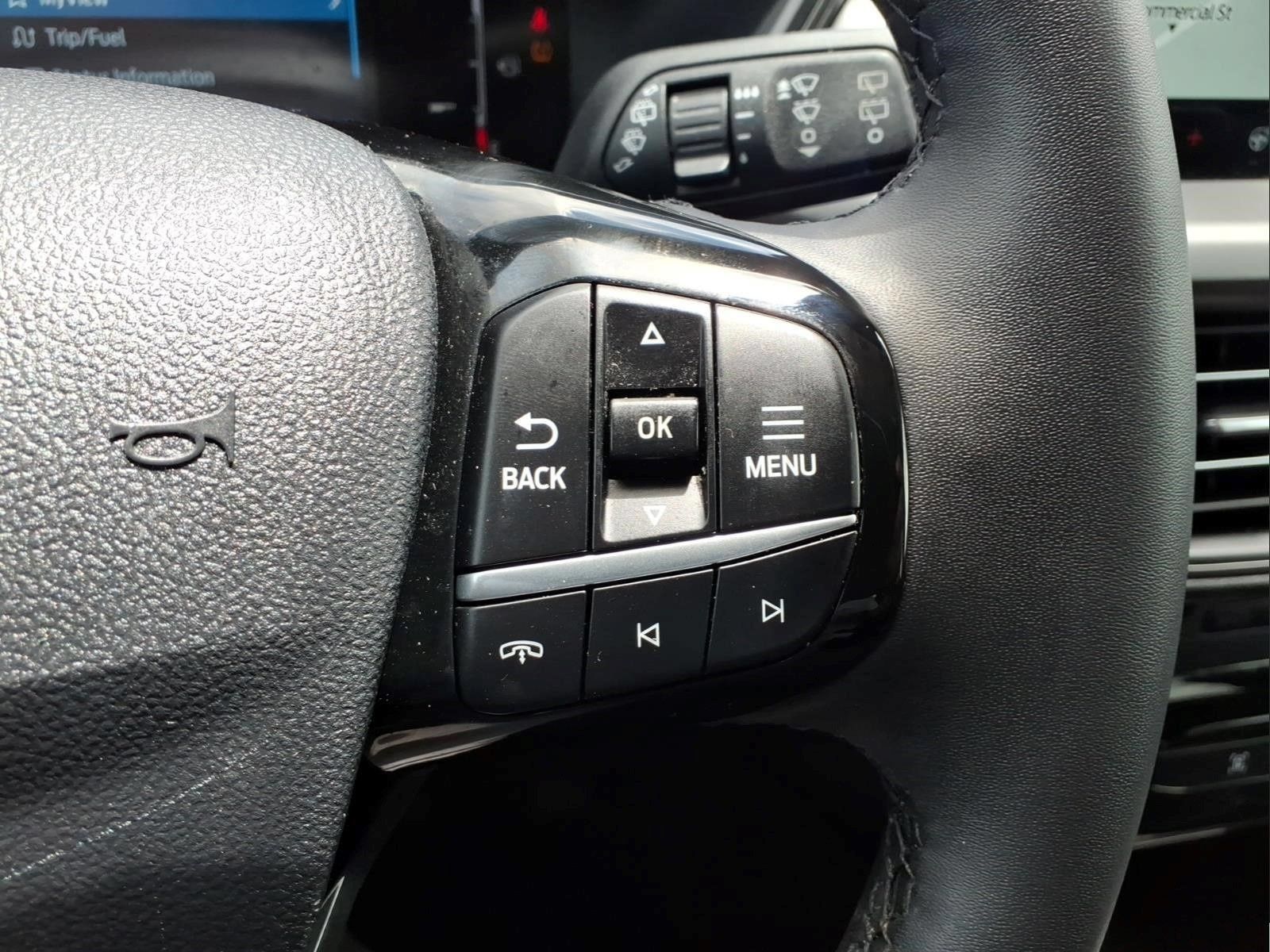 Used 2023 Ford Escape Active w/ Tech Pack #1 AWD/4WD image 29