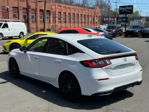 Used 2025 Honda Civic Sport image 8