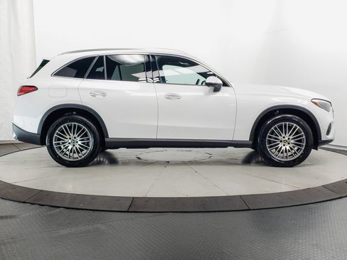 Certified 2026 Mercedes-Benz GLC 300 4MATIC image 34