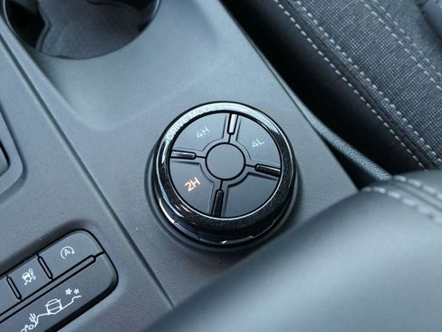 Used 2025 Ford Ranger XLT w/ FX4 Off-Road Package image 24