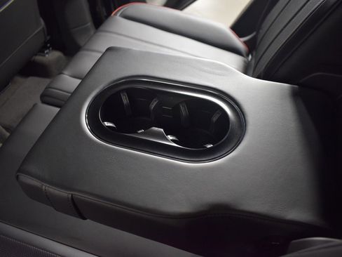 New 2025 Bentley Bentayga AWD/4WD image 23