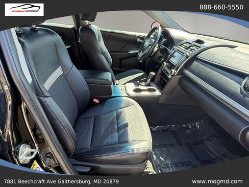 Used 2014 Toyota Camry SE FWD image 5