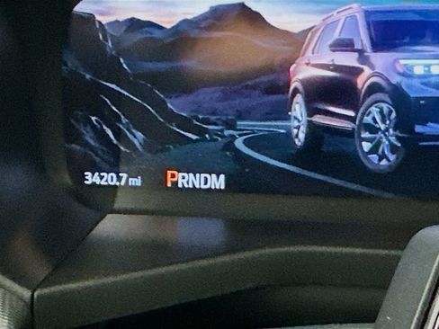 Used 2025 Ford Explorer ST AWD/4WD image 17