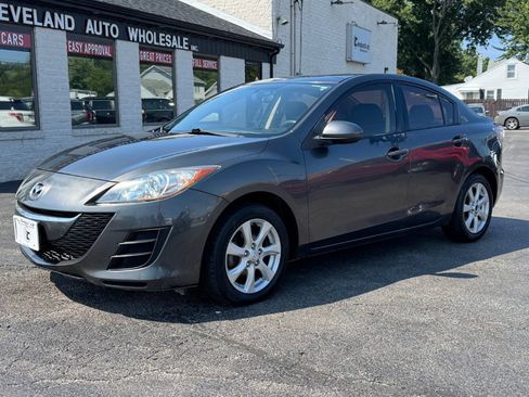 Used 2010 MAZDA MAZDA3 i Touring FWD image 1