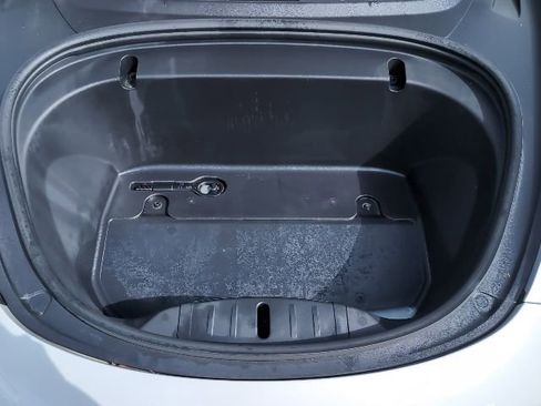 Used 2020 Tesla Model 3 Standard Range Plus image 24