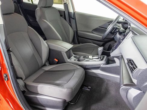 Used 2026 Subaru Crosstrek 2.5i Premium AWD/4WD image 41