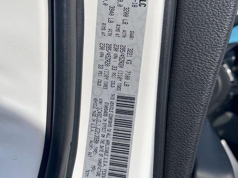 Used 2018 Dodge Durango SRT w/ Technology Group image 49