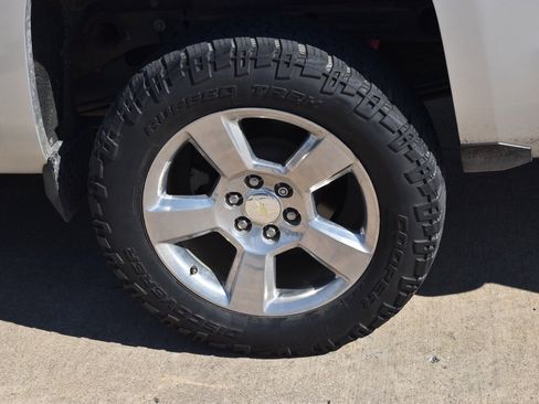 Used 2016 Chevrolet Silverado 1500 LTZ Z71 w/ LTZ Plus Package image 11