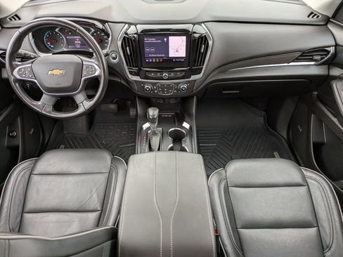 Used 2021 Chevrolet Traverse High Country image 17