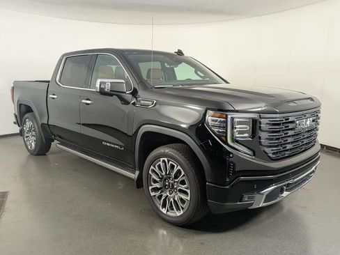 Used 2026 GMC Sierra 1500 Denali Ultimate AWD/4WD image 2
