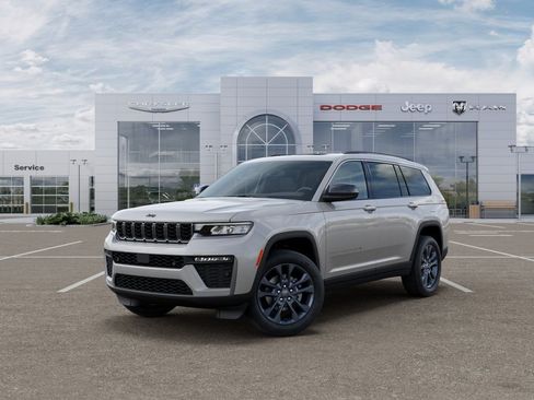 New 2026 Jeep Grand Cherokee L Limited AWD/4WD image 1
