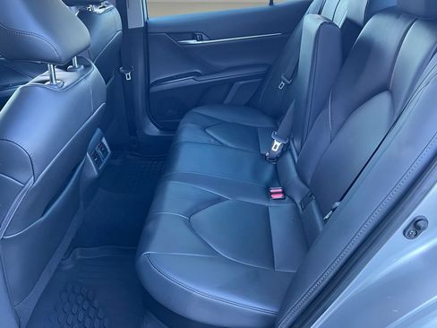 Certified 2020 Toyota Camry XLE FWD image 12