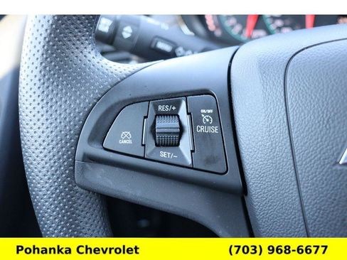 Used 2022 Chevrolet Trax LS w/ Tint and Cruise Package image 10