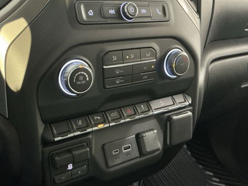 New 2026 Chevrolet Silverado 2500 Custom w/ Custom Convenience Package image 29