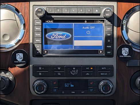 Used 2011 Ford F350 Lariat w/ Lariat Ultimate Pkg AWD/4WD image 21
