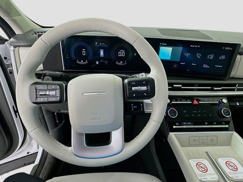 New 2026 Hyundai Santa Fe SE image 10