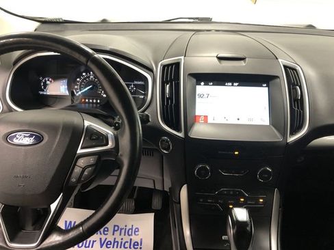 Used 2017 Ford Edge SEL w/ Equipment Group 201A AWD/4WD image 20