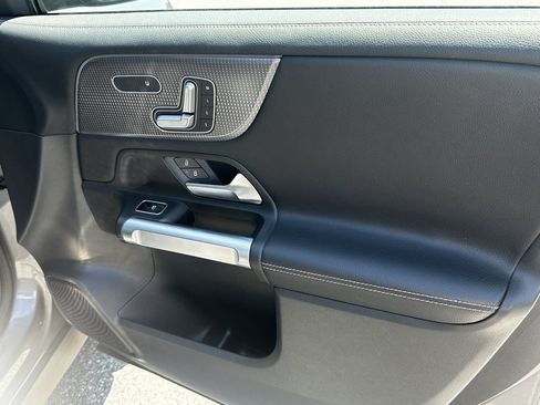 Certified 2021 Mercedes-Benz GLB 250 image 16