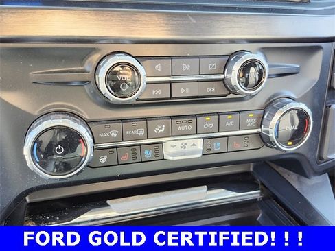 Used 2023 Ford F350 Lariat w/ Tow Technology Package image 27