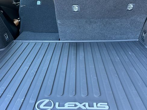 New 2026 Lexus UX 300h AWD image 25